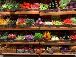 Clean Eating: Here Are Some Basics You Must Have In Your Grocery List