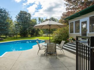 How Pool Chemicals Influence the Air You Breathe at Home